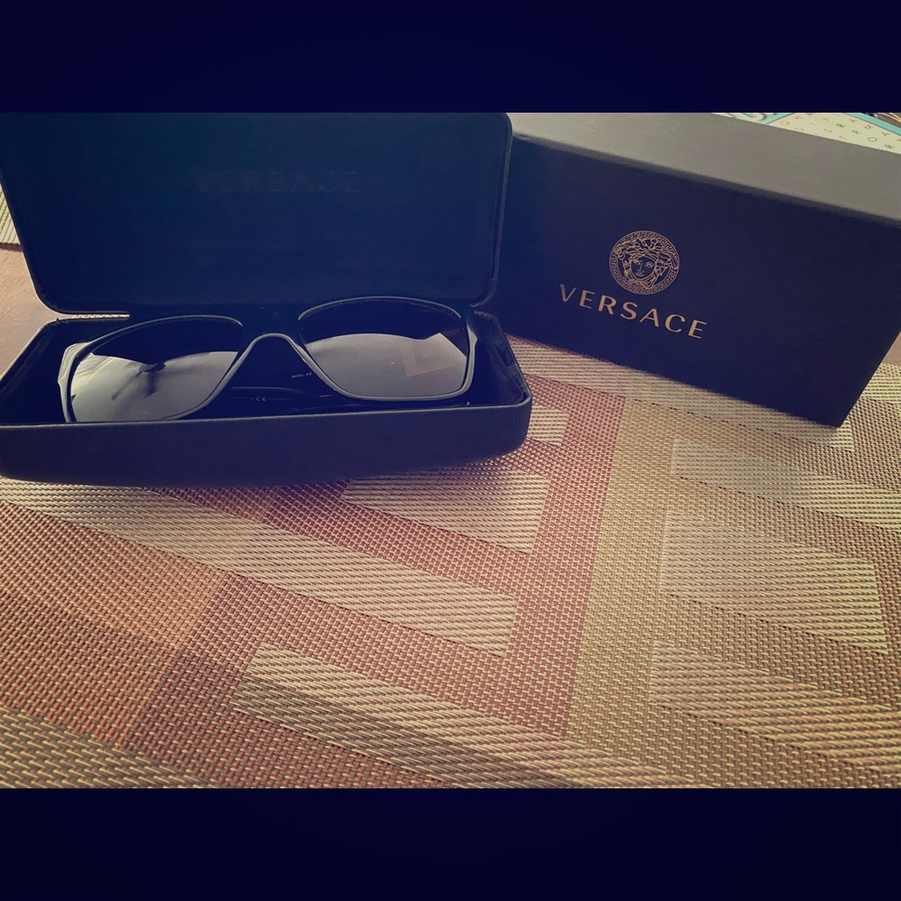 VERSACE Sunglasses! Uni-sex